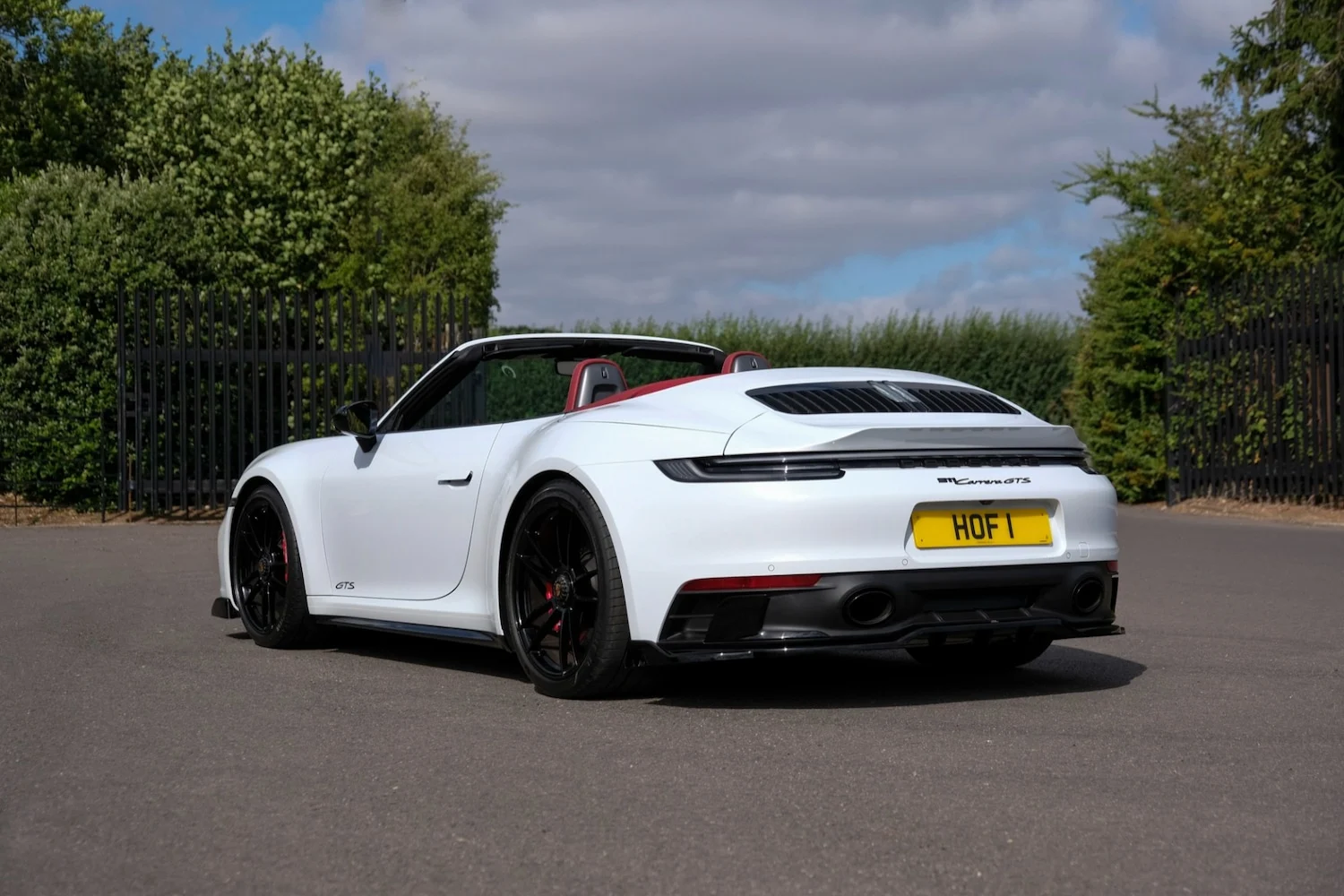 2023 Porsche 911 Carrera GTS Cabriolet - Low mileage for sale at Hofmanns