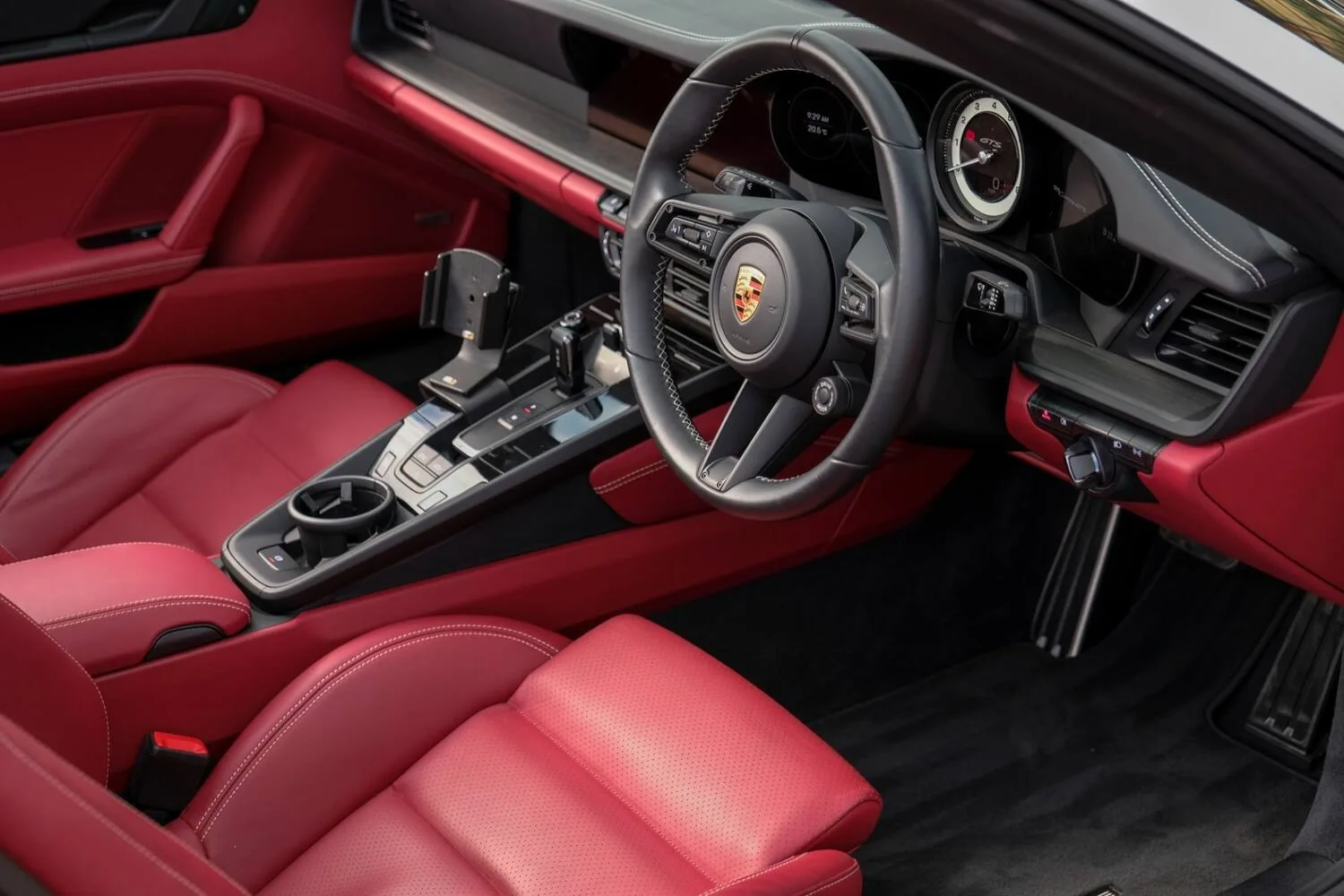 2023 Porsche 911 Carrera GTS Cabriolet - Low mileage for sale at Hofmanns