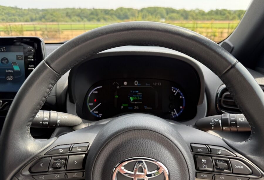2023 Toyota Yaris Cross 1.5 Hybrid Design 5dr CVT for sale at Hofmanns