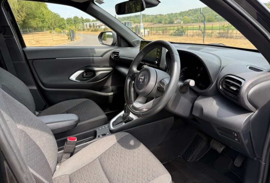 2023 Toyota Yaris Cross 1.5 Hybrid Design 5dr CVT for sale at Hofmanns