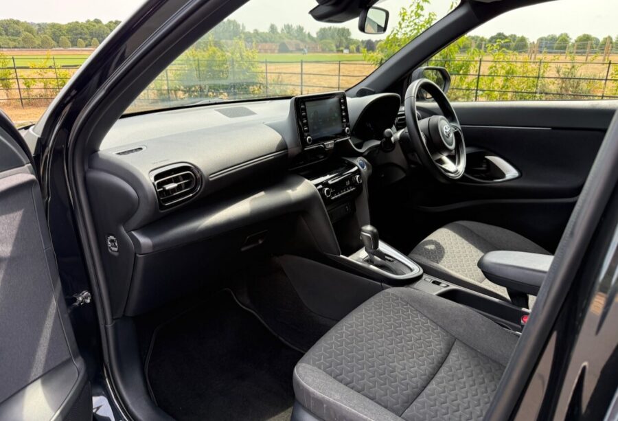 2023 Toyota Yaris Cross 1.5 Hybrid Design 5dr CVT for sale at Hofmanns