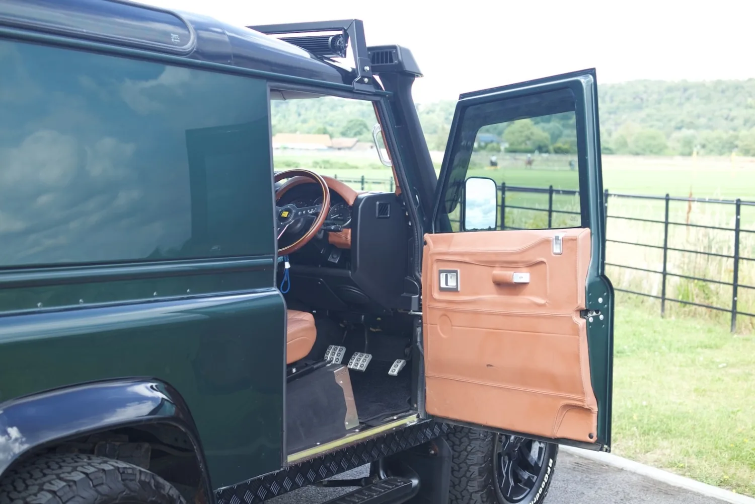 2010 Land Rover Defender Hard Top TDCi for sale at Hofmanns