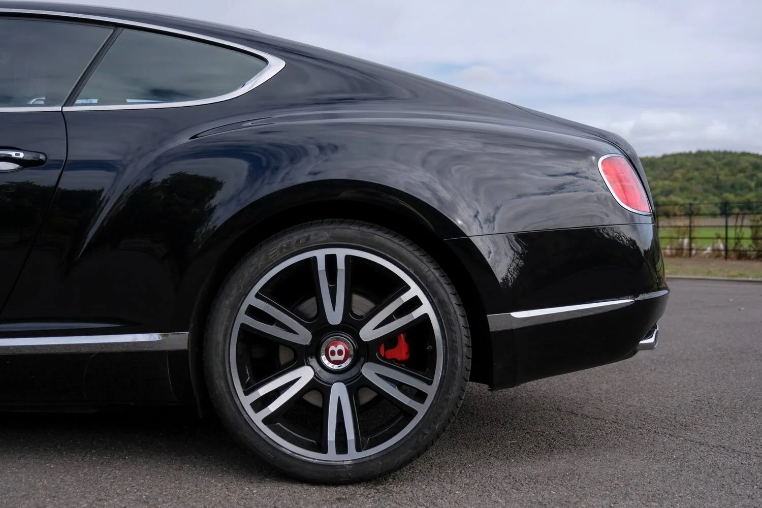 2013 Bentley Continental 4.0 V8 2dr Auto for sale at Hofmanns