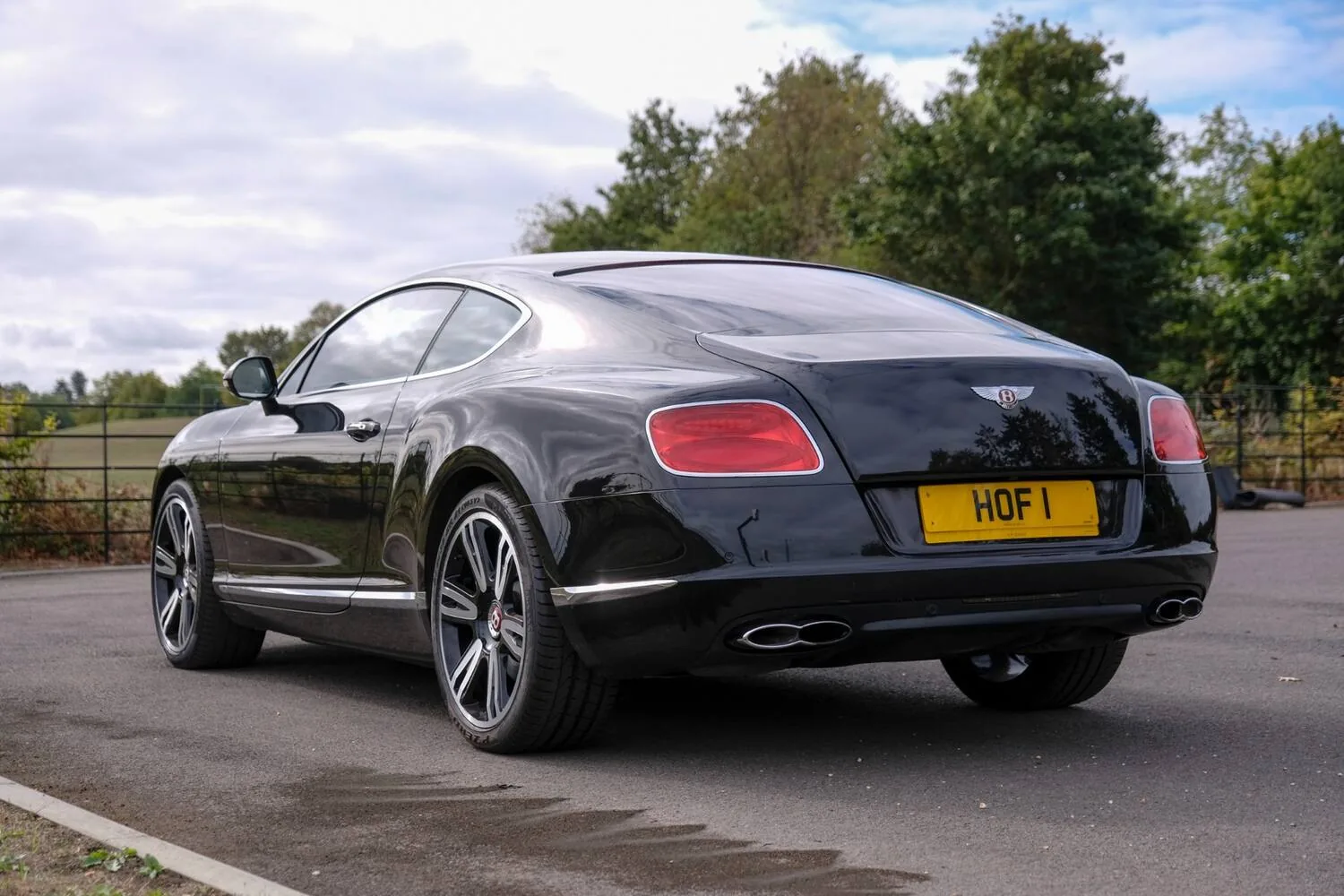 2013 Bentley Continental 4.0 V8 2dr Auto for sale at Hofmanns